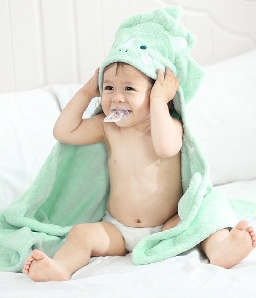 Mambobaby Baby Bath Super Absorbent Towel For Newborn With Cute Embroi